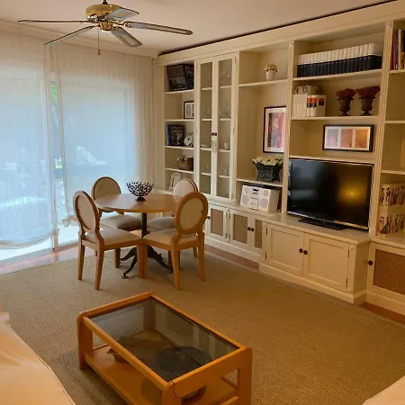Beach & Garden Apartman *