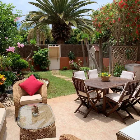 Beach & Garden *